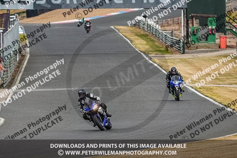 enduro digital images;event digital images;eventdigitalimages;mallory park;mallory park photographs;mallory park trackday;mallory park trackday photographs;no limits trackdays;peter wileman photography;racing digital images;trackday digital images;trackday photos